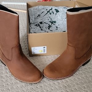 Roots Rollover Natural leather boots sz 9